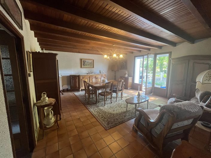 Image No.3-3 Bed House for sale
