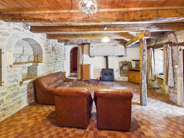 Image No.3-2 Bed House for sale