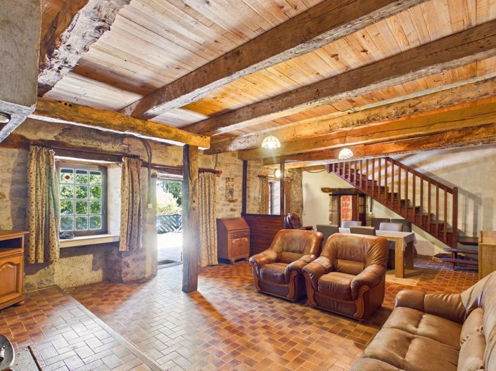 Image No.7-2 Bed House for sale