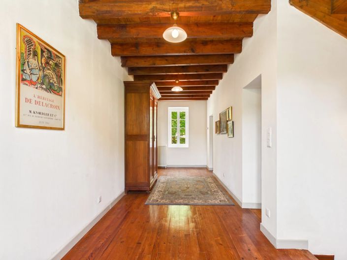 Image No.10-5 Bed House for sale