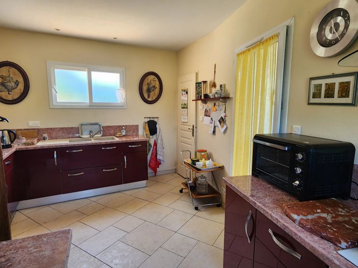 Image No.4-3 Bed House for sale