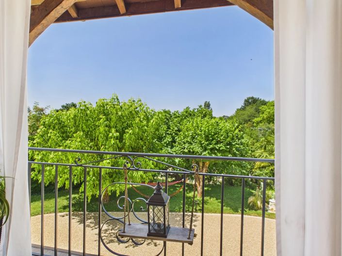 Image No.12-6 Bed House for sale