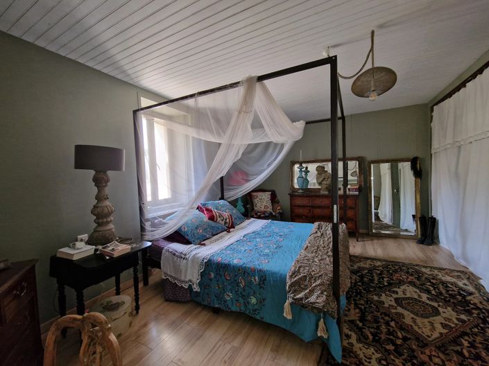 Image No.7-4 Bed Farmhouse for sale