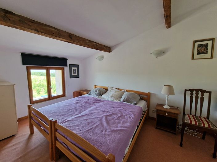 Image No.11-8 Bed House for sale