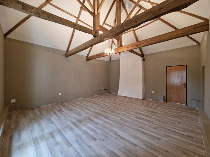Image No.14-8 Bed House for sale