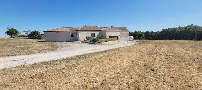 Image No.12-3 Bed House for sale