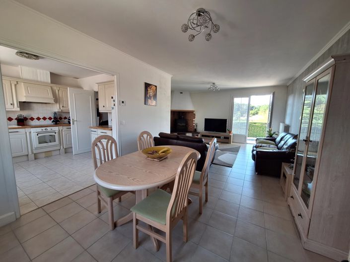 Image No.5-4 Bed House for sale
