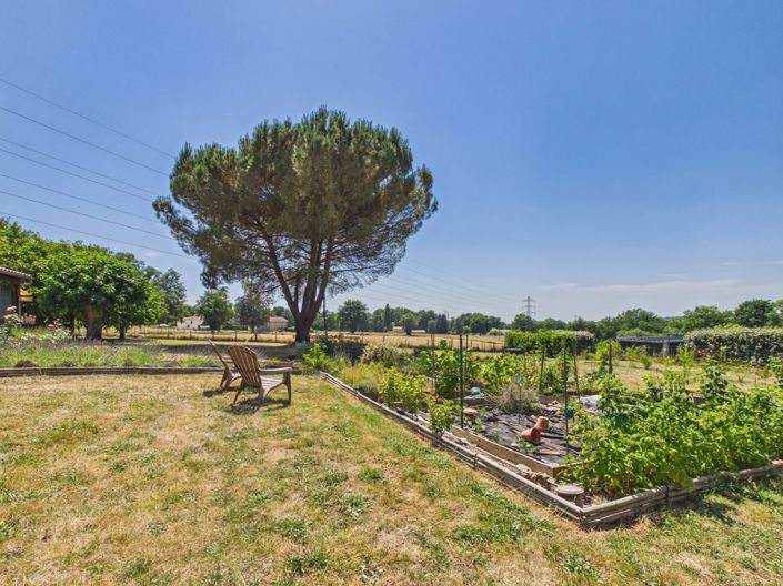Image No.2-3 Bed House for sale