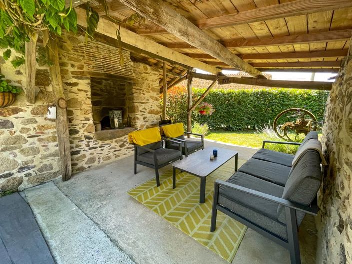 Image No.12-4 Bed House for sale