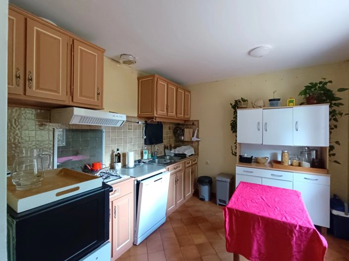 Image No.5-5 Bed House for sale