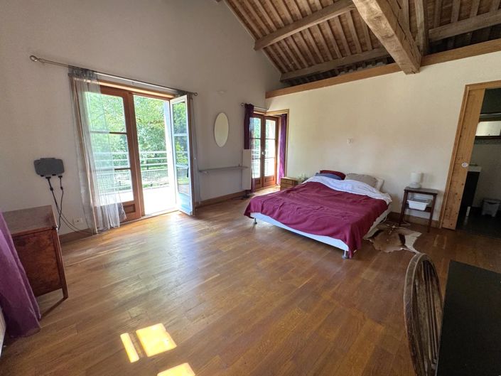 Image No.8-3 Bed Village House for sale