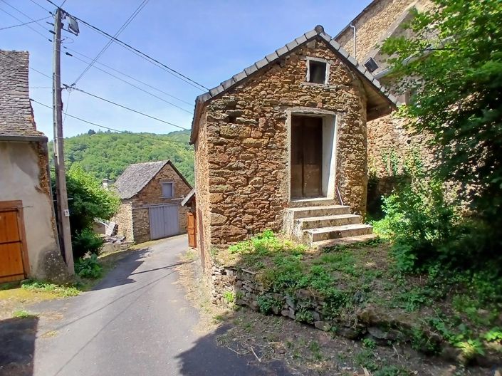 Image No.10-2 Bed House for sale