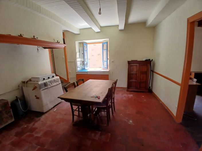 Image No.3-2 Bed House for sale