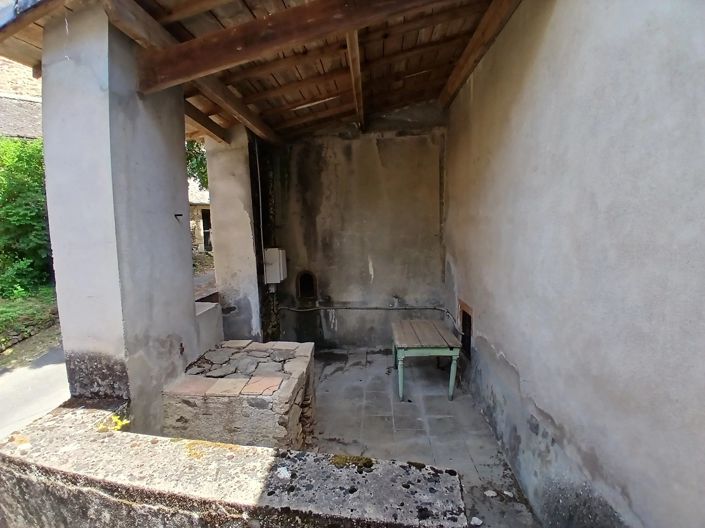 Image No.8-2 Bed House for sale