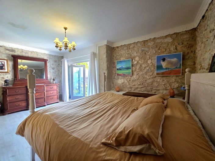 Image No.14-3 Bed Village House for sale