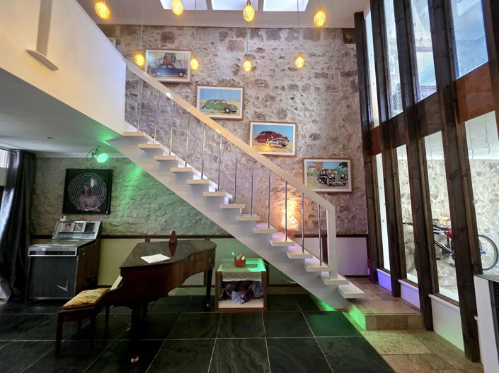 Image No.5-3 Bed Village House for sale