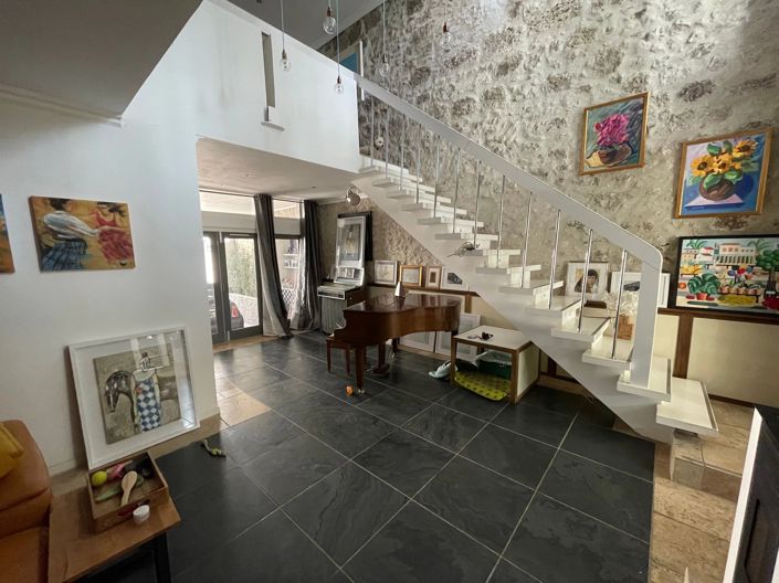 Image No.6-3 Bed Village House for sale