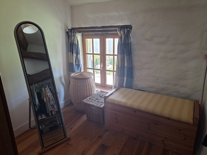 Image No.10-2 Bed Village House for sale