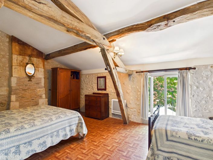 Image No.15-6 Bed House for sale