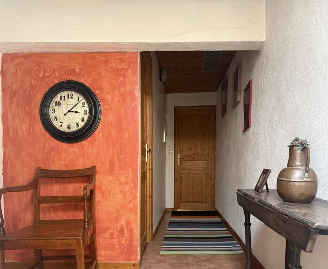 Image No.9-3 Bed House for sale