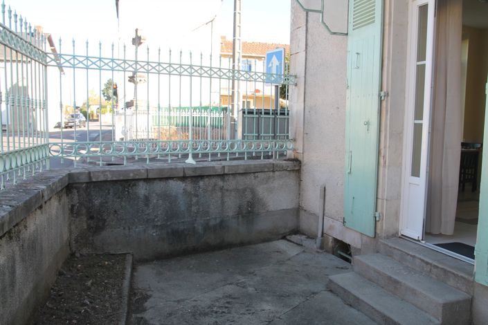 Image No.6-1 Bed Property for sale