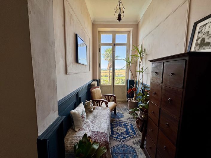 Image No.10-6 Bed House for sale