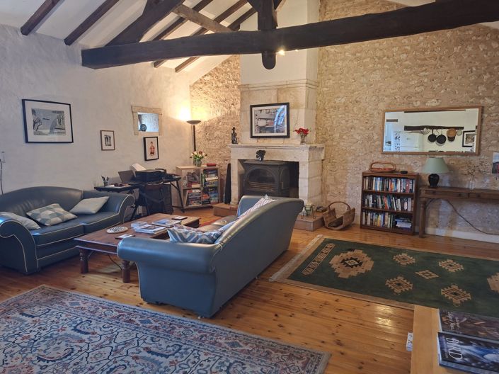 Image No.3-4 Bed Village House for sale