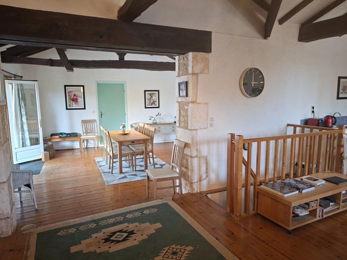 Image No.8-4 Bed Village House for sale