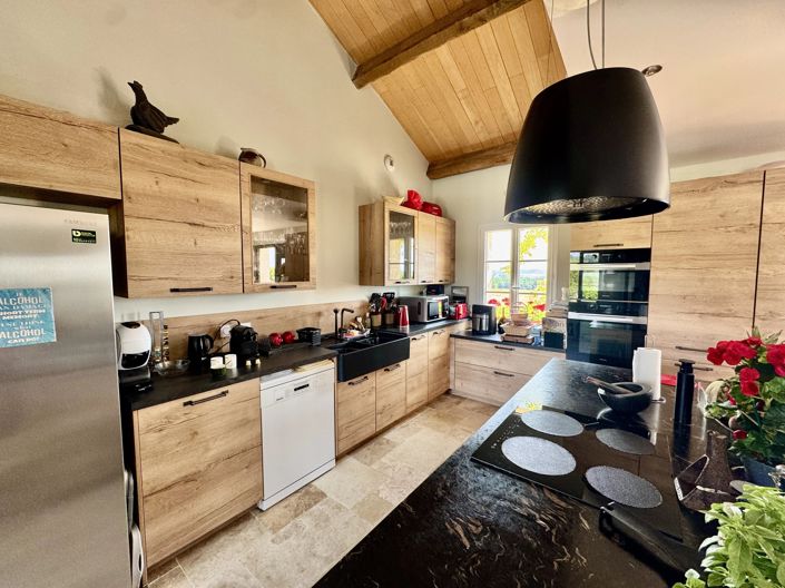 Image No.5-3 Bed House for sale