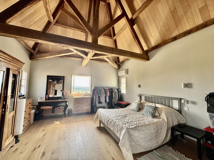 Image No.6-3 Bed House for sale