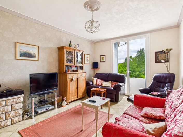 Image No.3-3 Bed Village House for sale