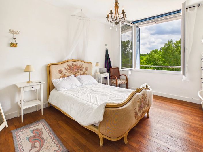 Image No.8-3 Bed Village House for sale