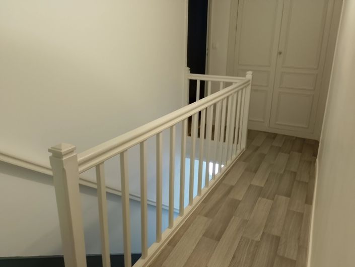 Image No.8-3 Bed House for sale
