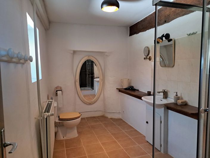 Image No.10-2 Bed House for sale