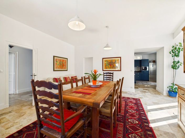 Image No.4-5 Bed House for sale