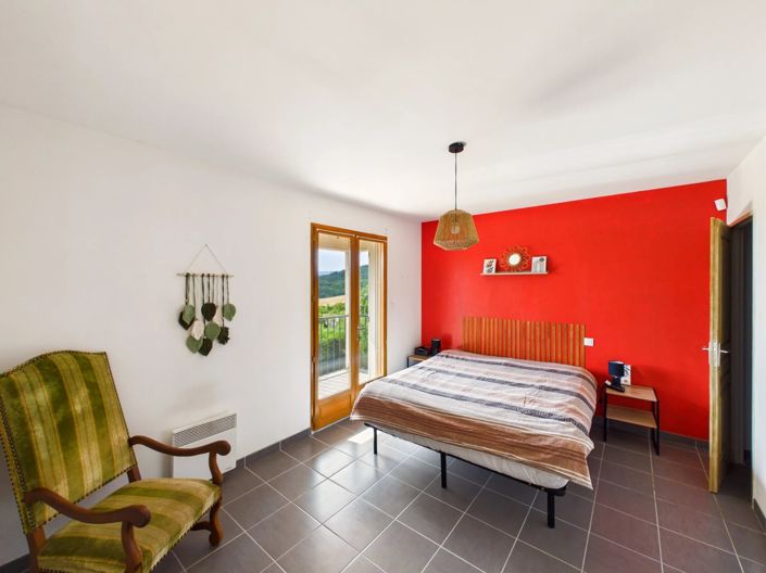 Image No.5-3 Bed House for sale