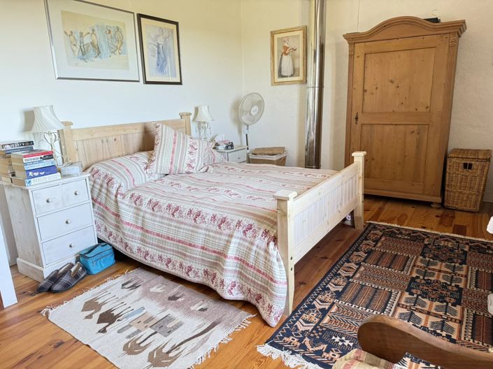 Image No.9-3 Bed House for sale