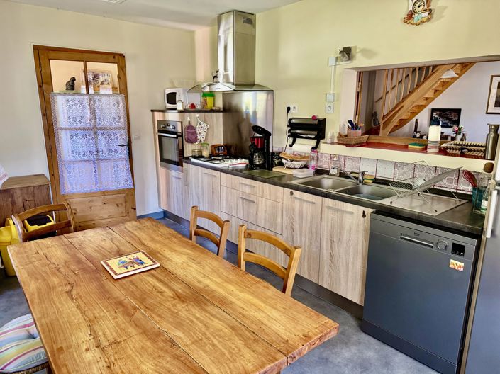 Image No.4-2 Bed House for sale
