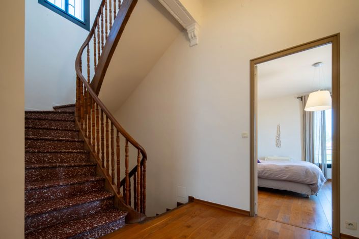Image No.12-6 Bed House for sale