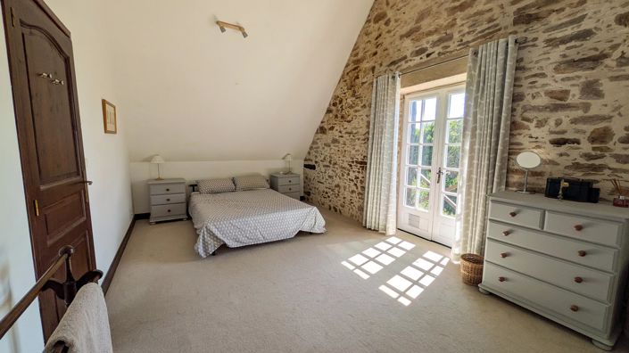 Image No.13-4 Bed House for sale