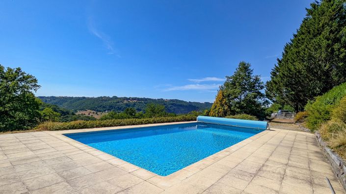 Image No.2-4 Bed House for sale