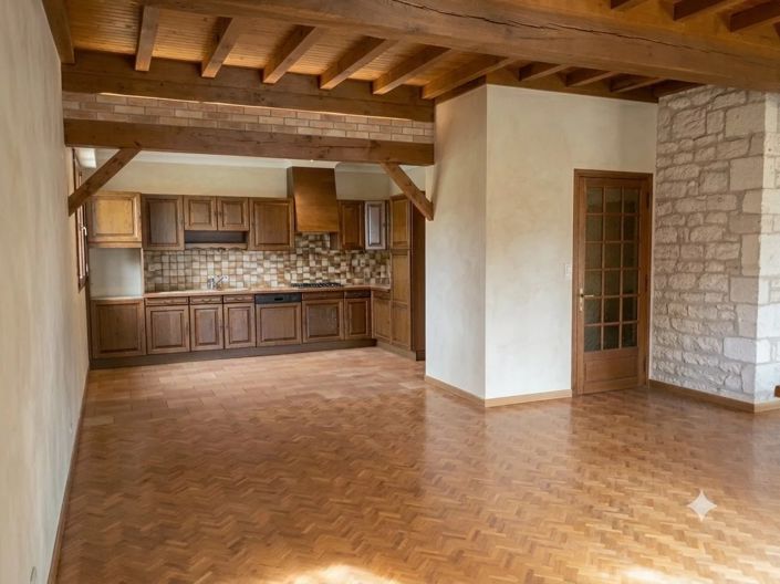 Image No.3-3 Bed House for sale