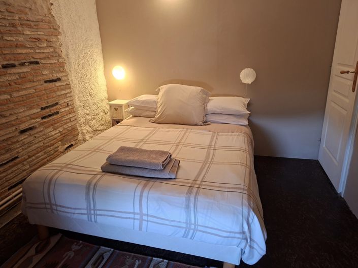 Image No.14-4 Bed Village House for sale