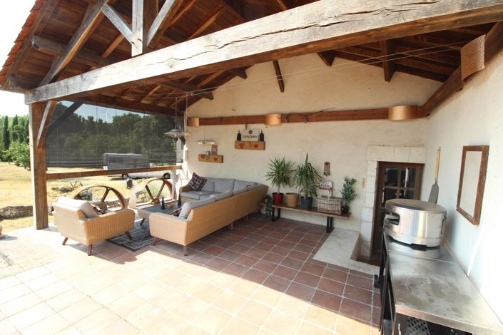 Image No.14-4 Bed House for sale