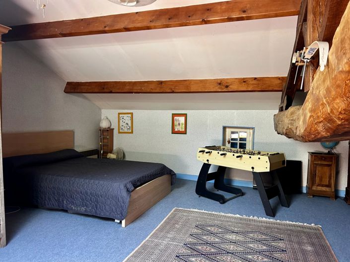 Image No.12-5 Bed House for sale