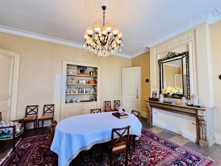 Image No.5-10 Bed House for sale