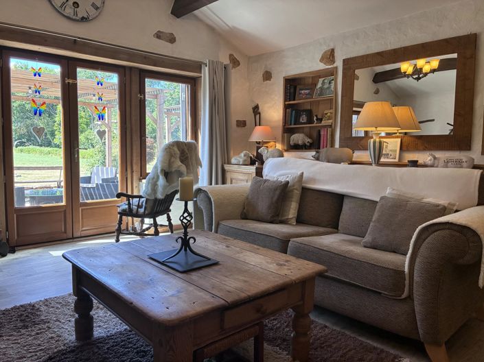 Image No.4-2 Bed House for sale
