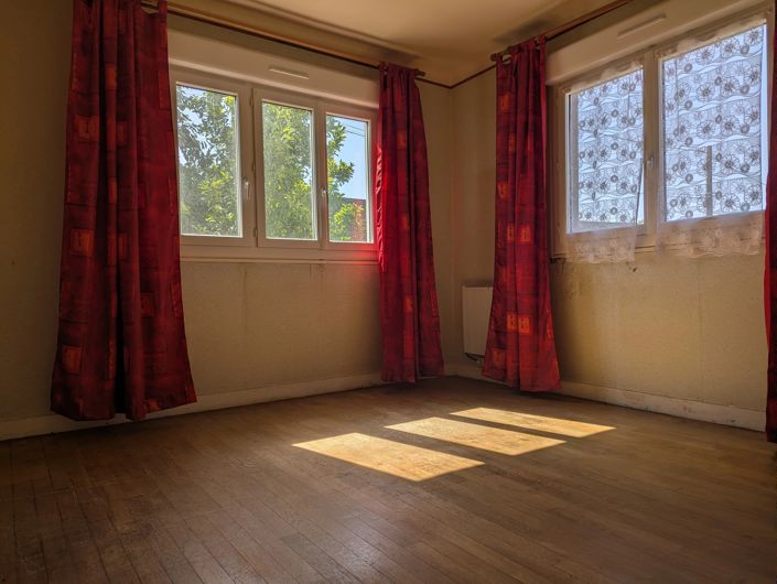 Image No.9-5 Bed Village House for sale