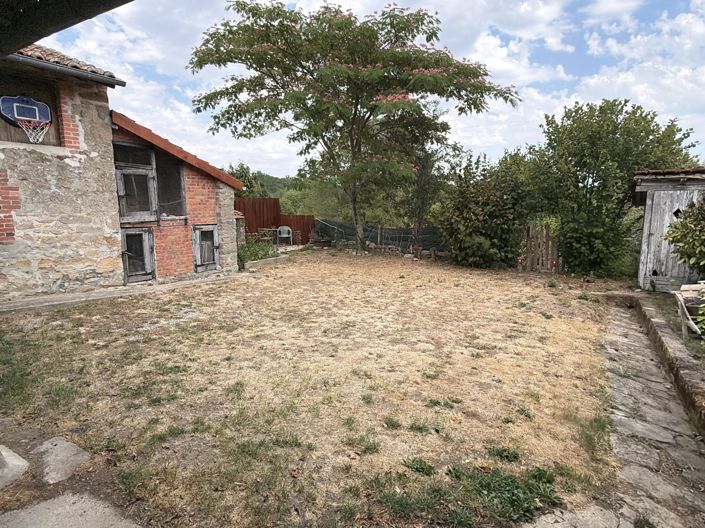 Image No.15-4 Bed Village House for sale