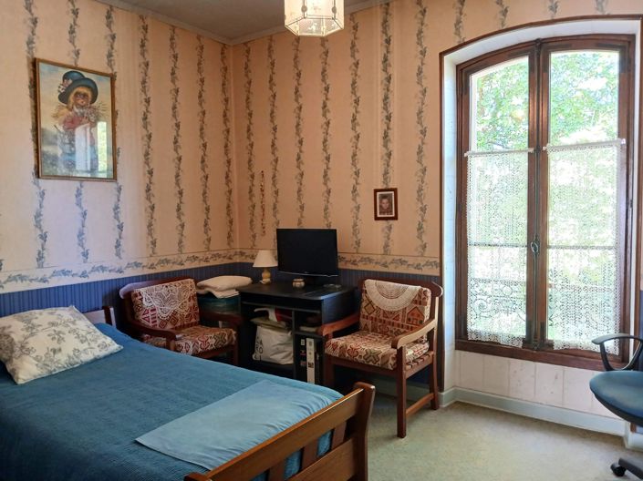 Image No.11-4 Bed House for sale